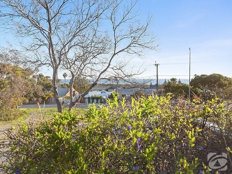 2/7 Endeavour Drive, Seaford Rise SA 5169