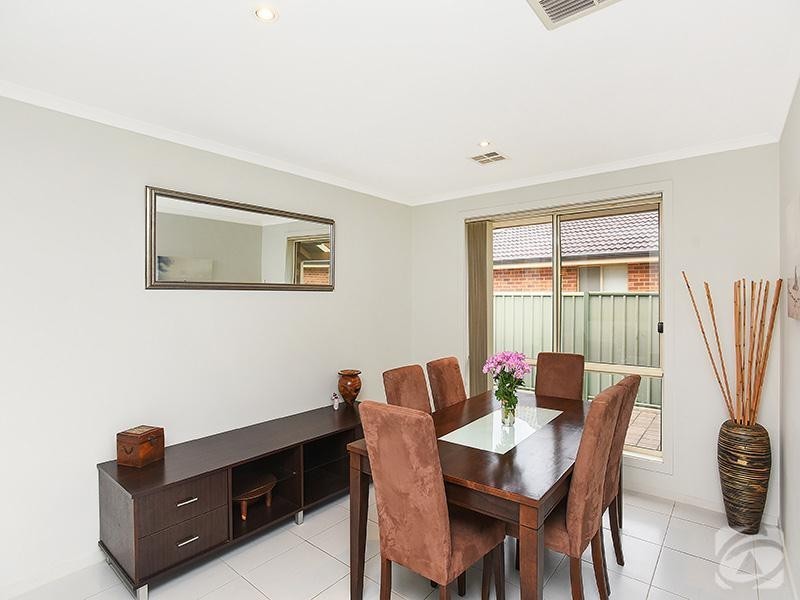 5 Meadow Bank Way, Aldinga Beach SA 5173