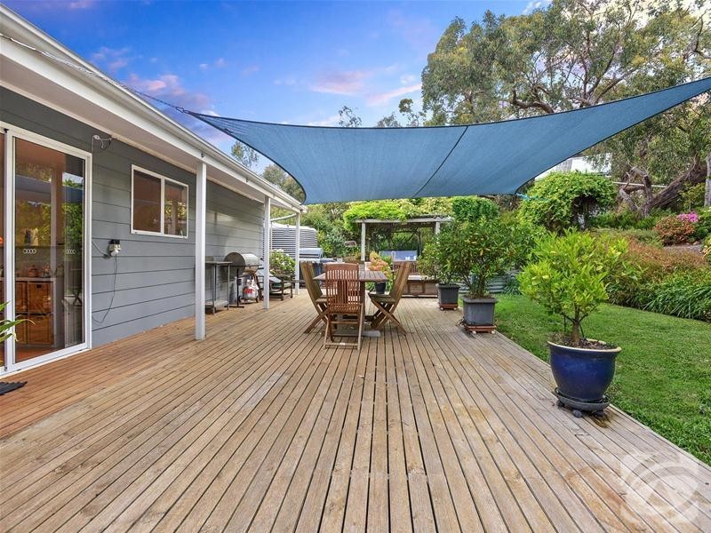 15 Sturt Place, Mount Compass SA 5210