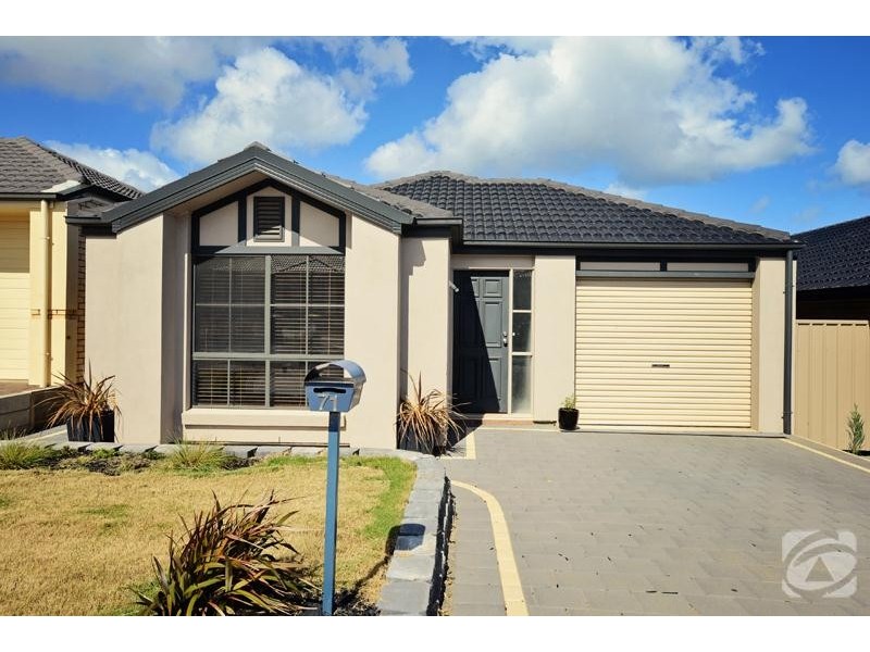 71 Serafino Drive, Noarlunga Downs SA 5168
