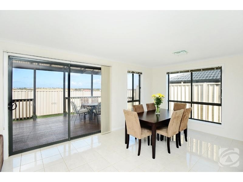 71 Serafino Drive, Noarlunga Downs SA 5168