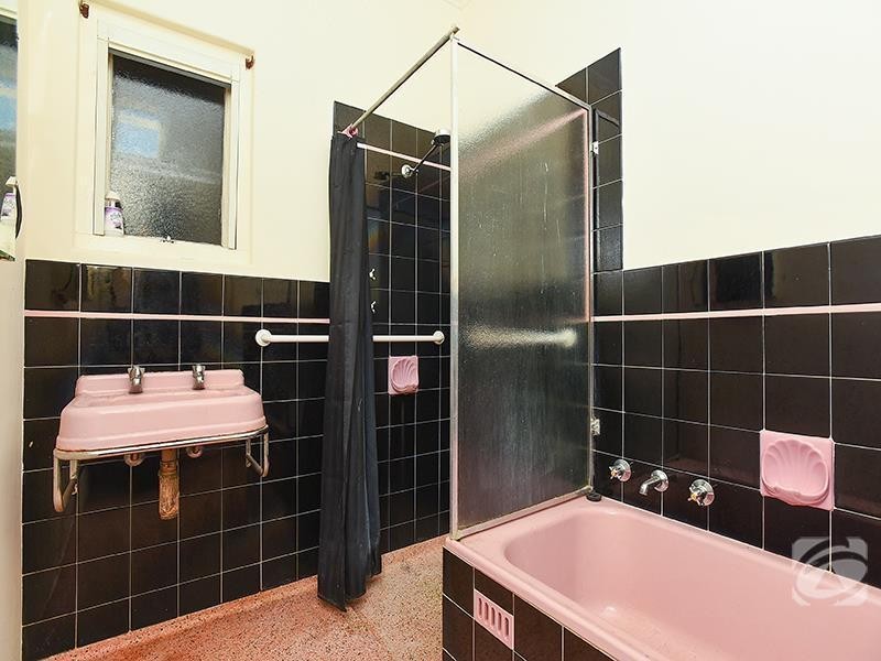 39 Main Road, Mclaren Flat SA 5171