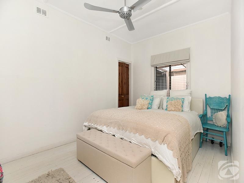 10 Clyde Terrace, Mount Compass SA 5210