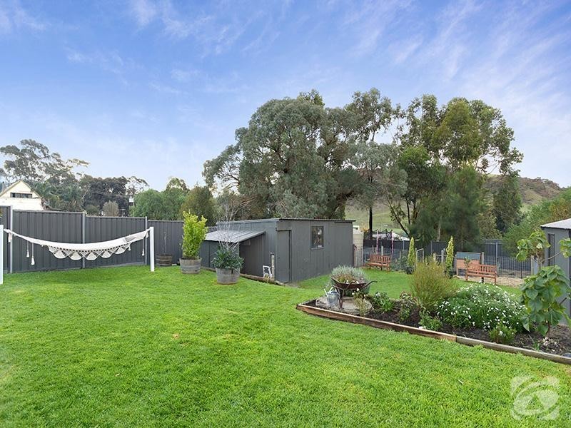 10 Clyde Terrace, Mount Compass SA 5210