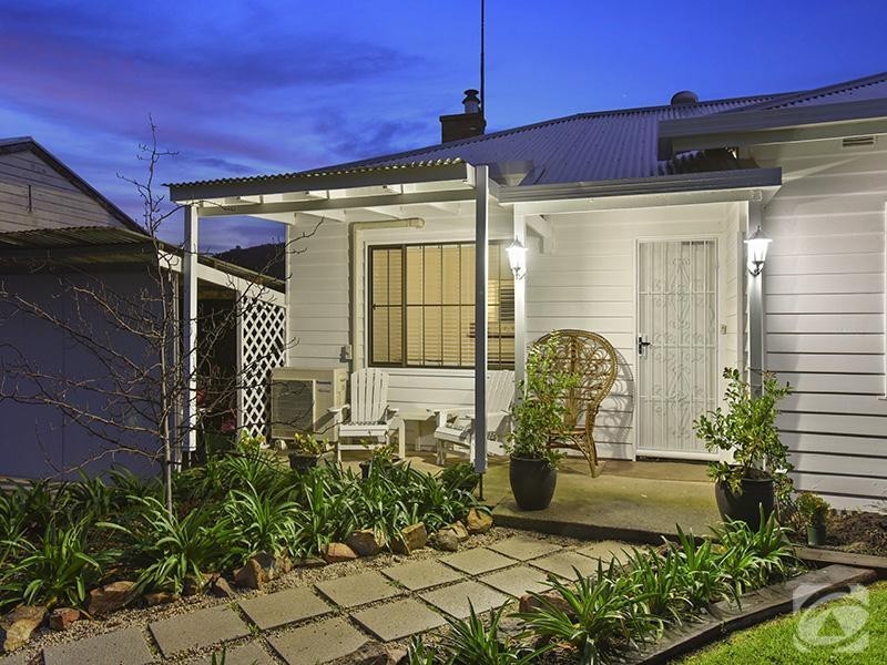 10 Clyde Terrace, Mount Compass SA 5210