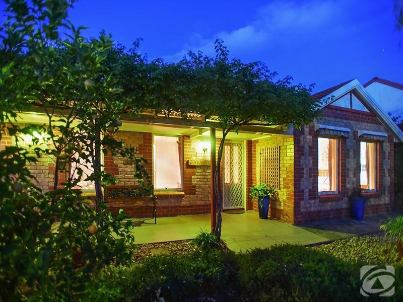 18 Chapman Avenue, Mclaren Vale SA 5171