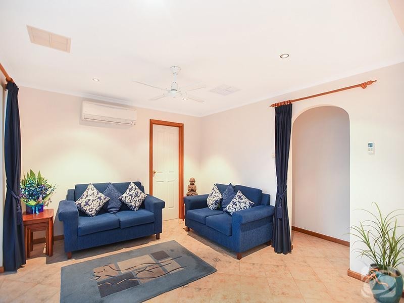 18 Chapman Avenue, Mclaren Vale SA 5171