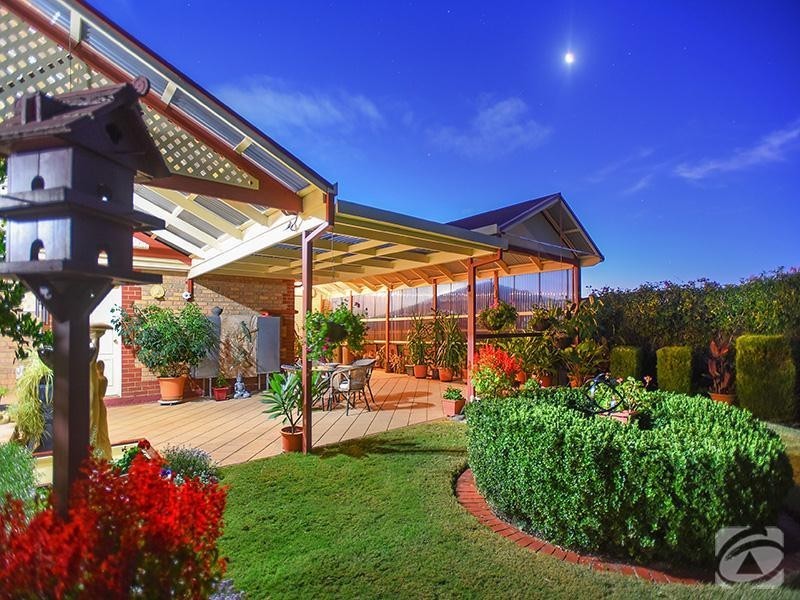 18 Chapman Avenue, Mclaren Vale SA 5171