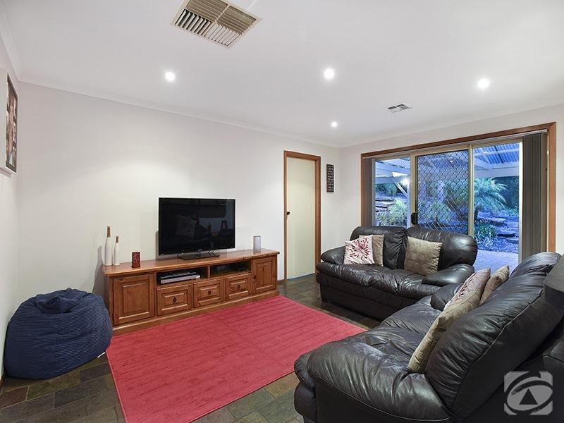 21 Pridham Court, Aberfoyle Park SA 5159