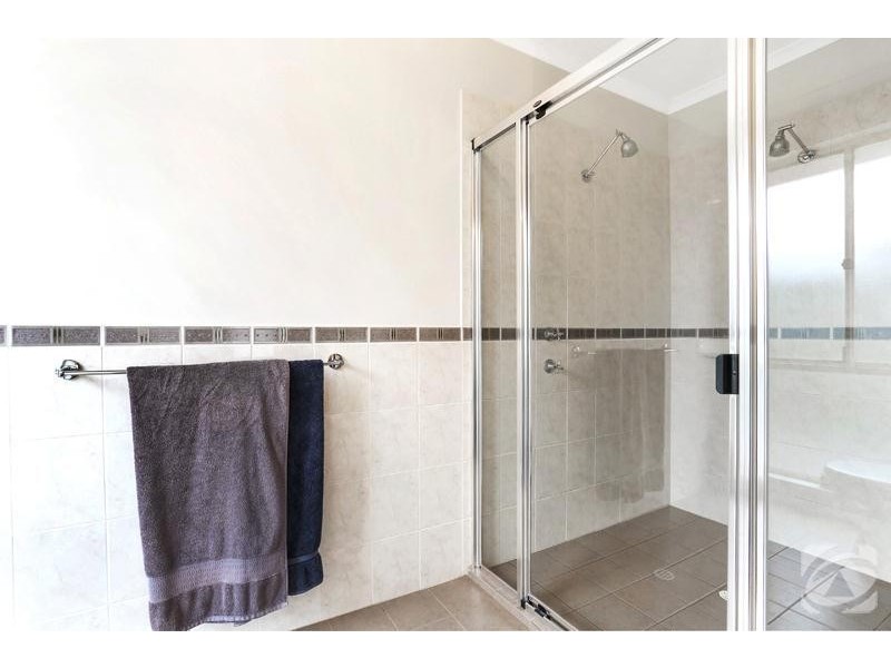 8 Aquamarine Avenue, Aldinga Beach SA 5173