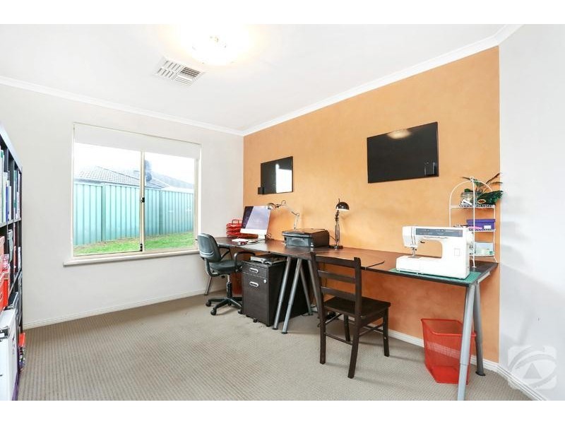 8 Aquamarine Avenue, Aldinga Beach SA 5173