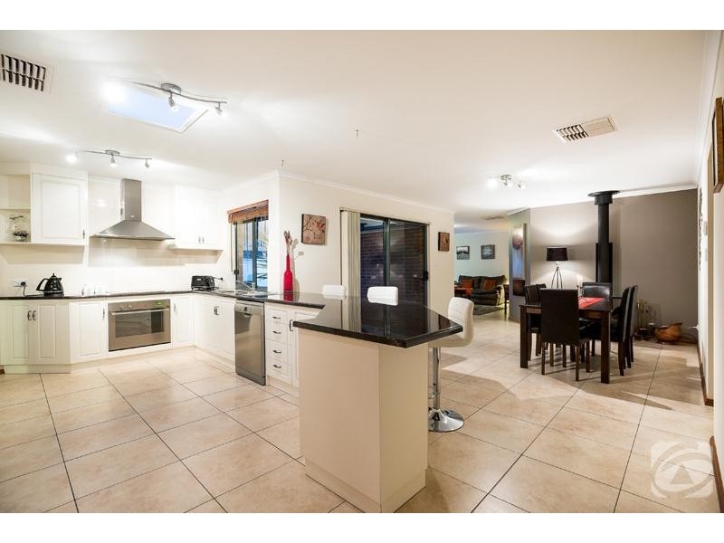 19 Gilligan Grove, Mclaren Flat SA 5171