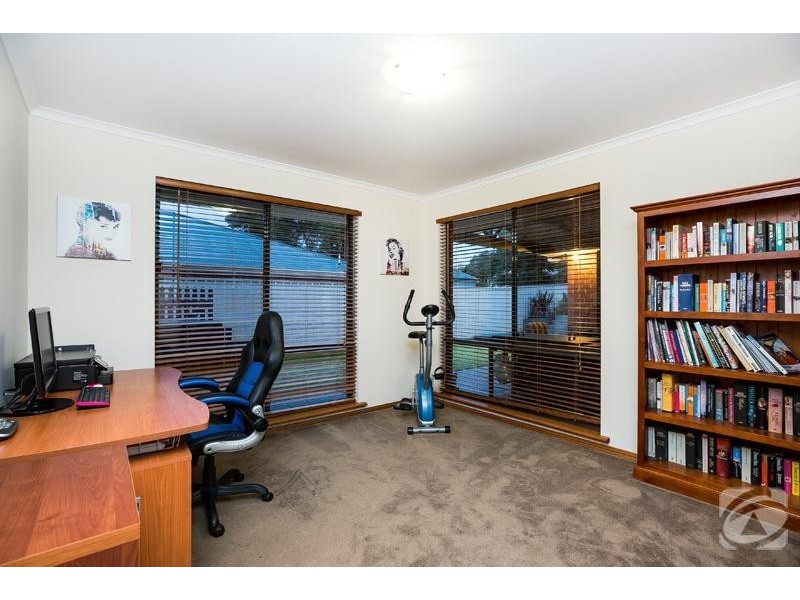 19 Gilligan Grove, Mclaren Flat SA 5171