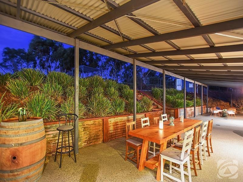 12 Matthews Lane, Willunga South SA 5172