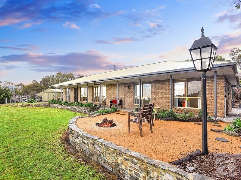 12 Matthews Lane, Willunga South SA 5172