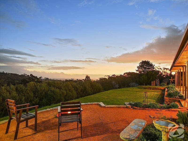 12 Matthews Lane, Willunga South SA 5172