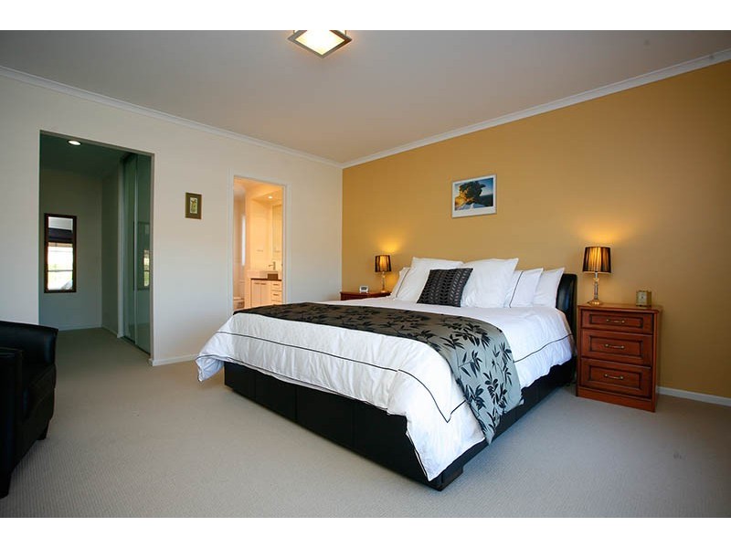 27 Conte Drive, Mclaren Flat SA 5171