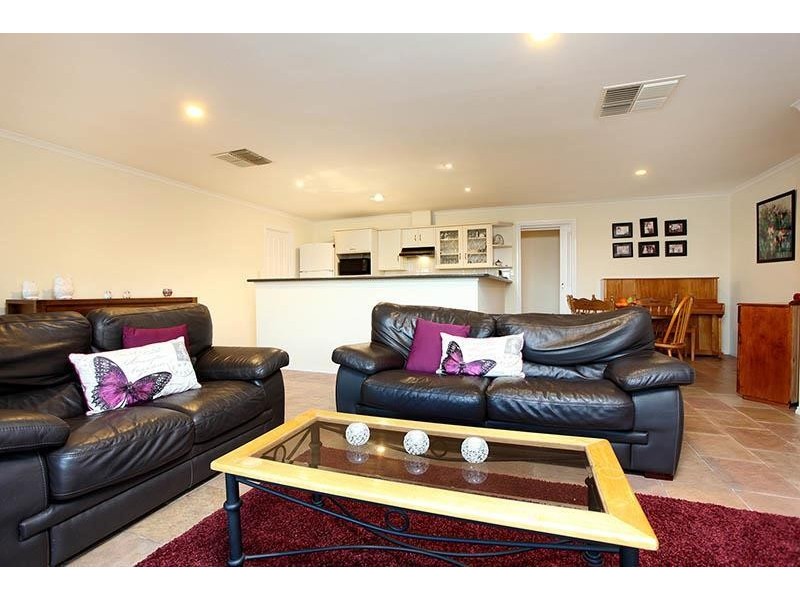 6 Genders Grove, Mclaren Vale SA 5171