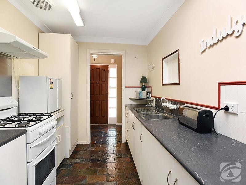 20 Sandy Lane, Hackham SA 5163