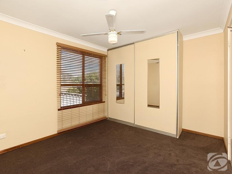 20 Sandy Lane, Hackham SA 5163