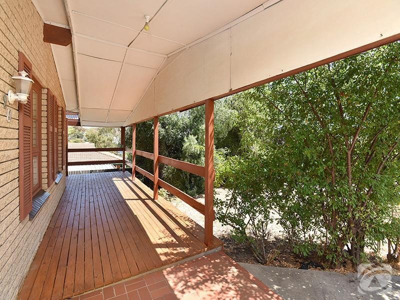 20 Sandy Lane, Hackham SA 5163