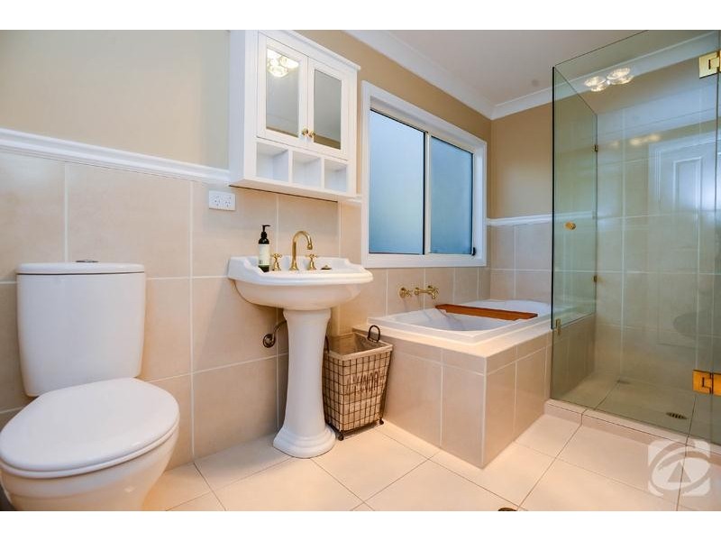 101 Main Road, Mclaren Flat SA 5171