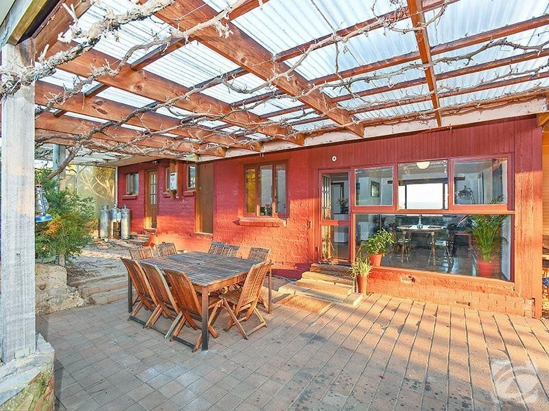 393 Blewitt Springs Road, Blewitt Springs SA 5171