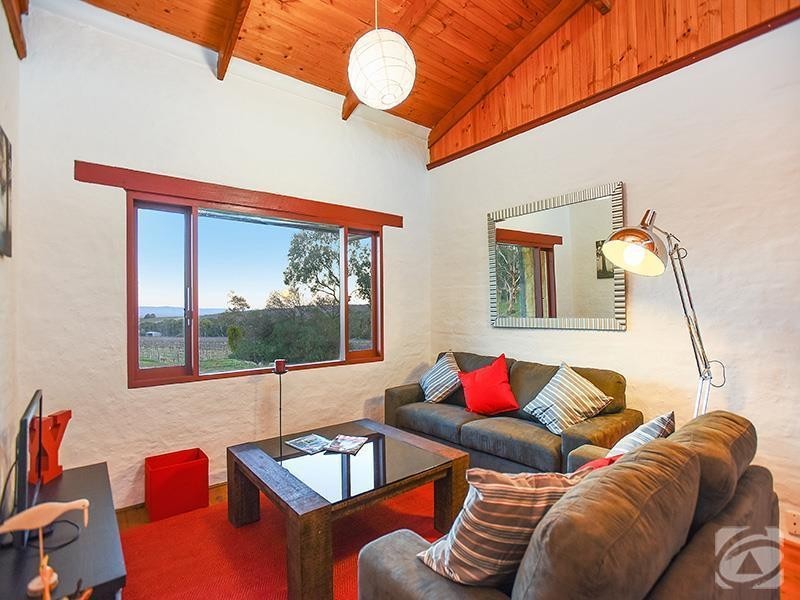 393 Blewitt Springs Road, Blewitt Springs SA 5171