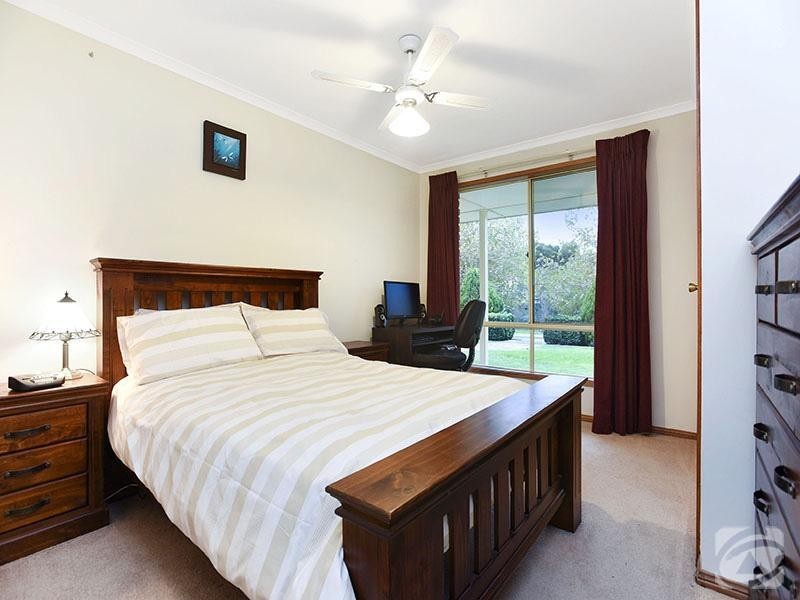 21 Evelyn Sturt Drive, Willunga SA 5172