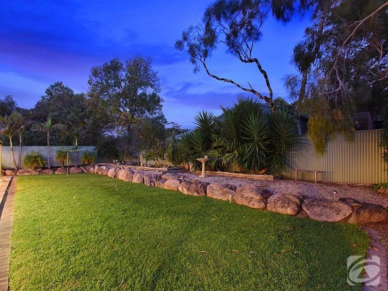 21 Evelyn Sturt Drive, Willunga SA 5172