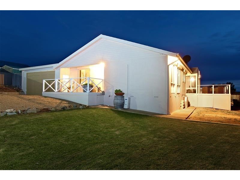 16 Willson Drive, Normanville SA 5204