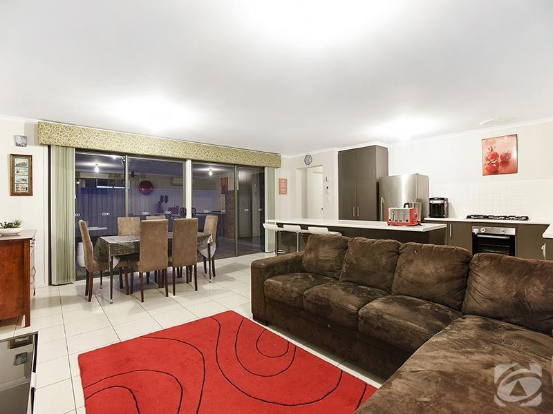 12 Anderson Court, Mount Compass SA 5210