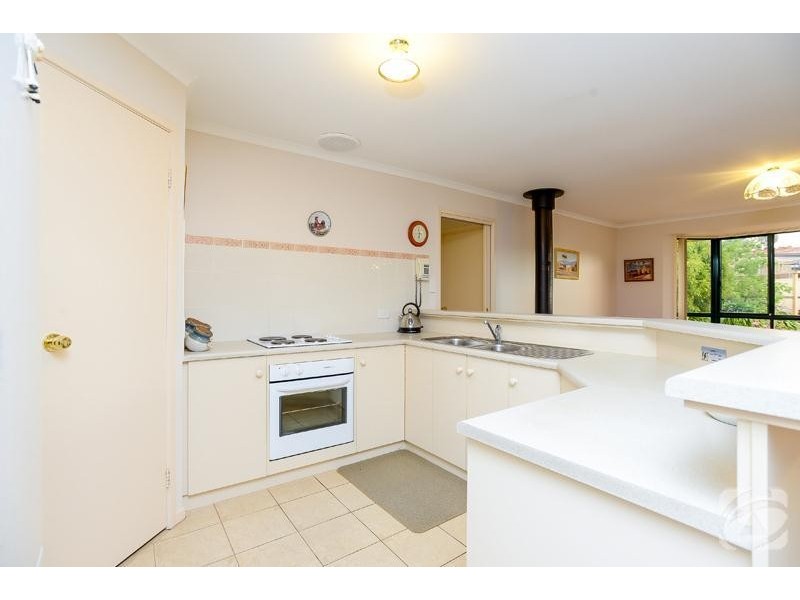 17 Aubrey Drive, Willunga SA 5172