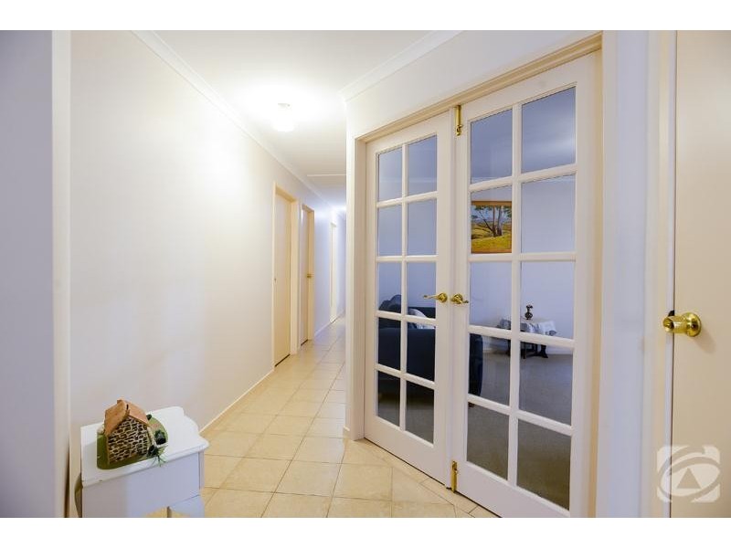 17 Aubrey Drive, Willunga SA 5172