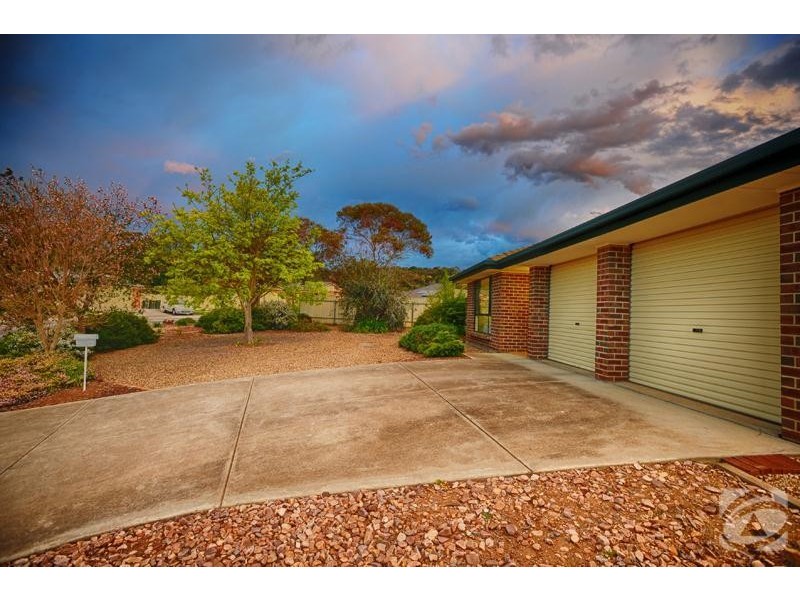 17 Aubrey Drive, Willunga SA 5172