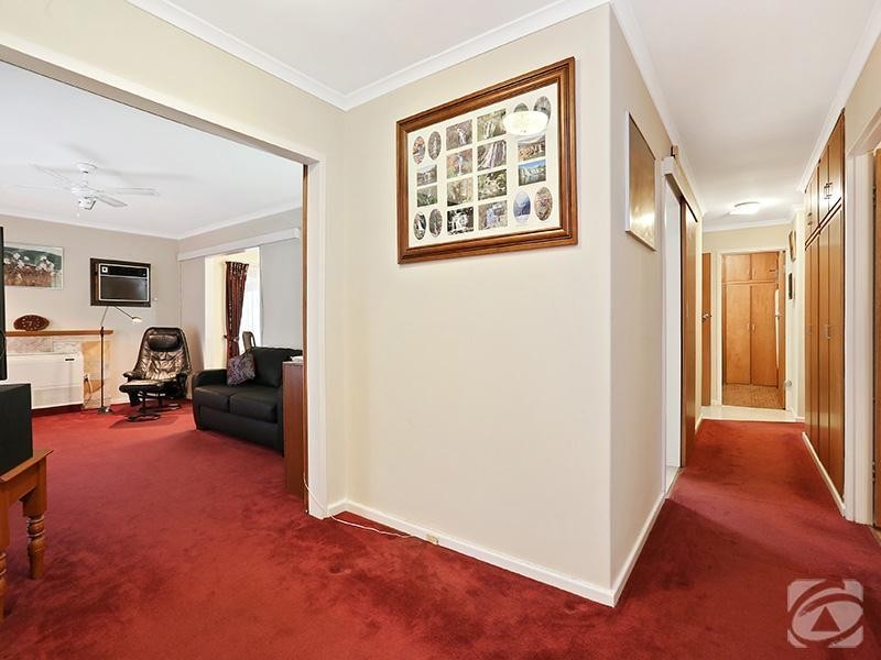 4 Bishop Street, Willunga SA 5172