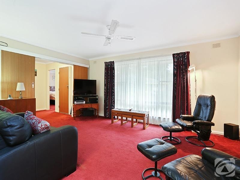 4 Bishop Street, Willunga SA 5172