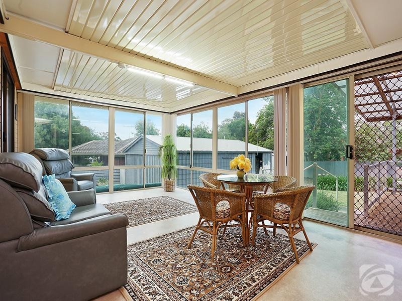 4 Bishop Street, Willunga SA 5172