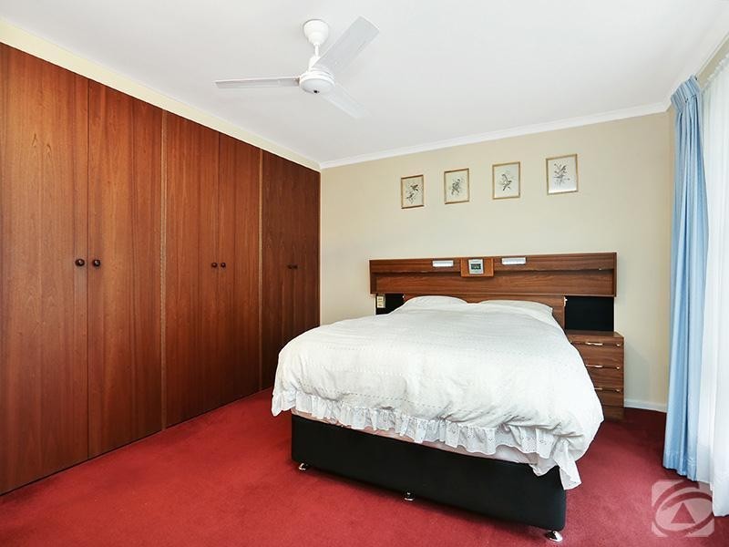 4 Bishop Street, Willunga SA 5172