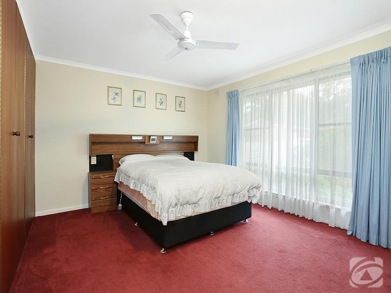 4 Bishop Street, Willunga SA 5172