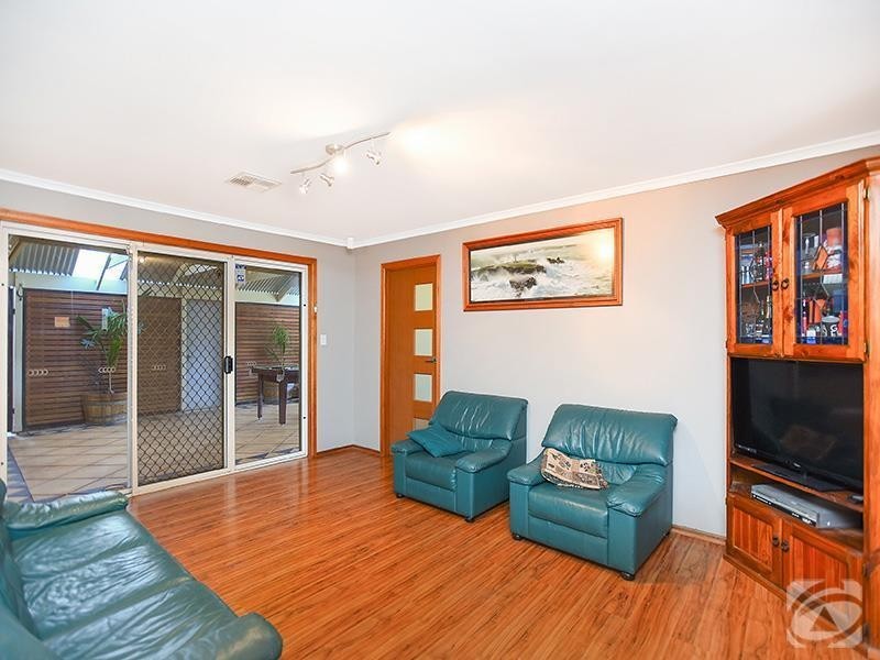 5 Raleigh Lane, Seaford Rise SA 5169