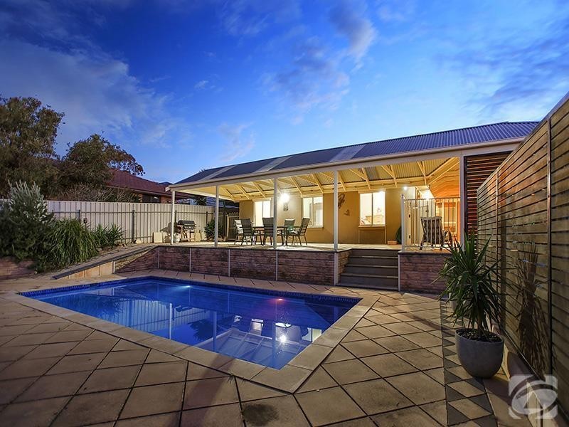 5 Raleigh Lane, Seaford Rise SA 5169