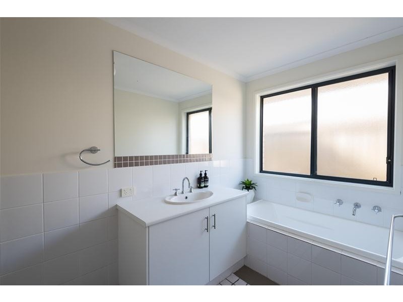 68 Kipsy Street, Aldinga Beach SA 5173