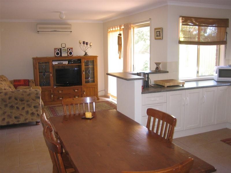 1 Monarch Court, Willunga SA 5172