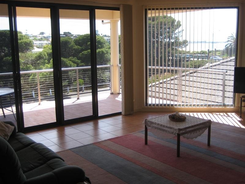 4 The Parkway, Victor Harbor SA 5211