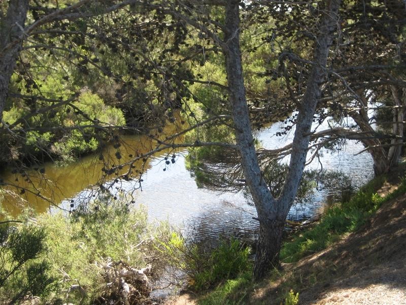 4 The Parkway, Victor Harbor SA 5211