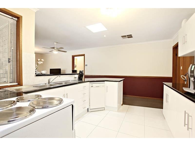 47 Peters Terrace, Mount Compass SA 5210