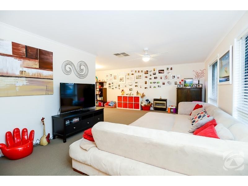 22 Trenerry Street, Aldinga Beach SA 5173