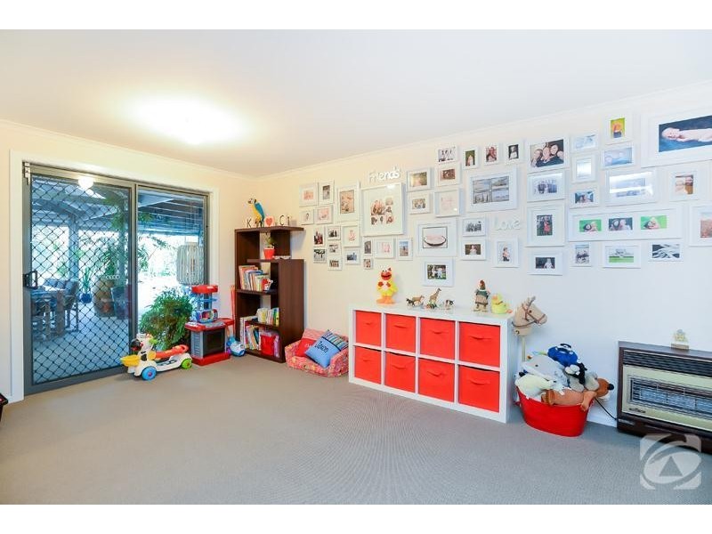 22 Trenerry Street, Aldinga Beach SA 5173