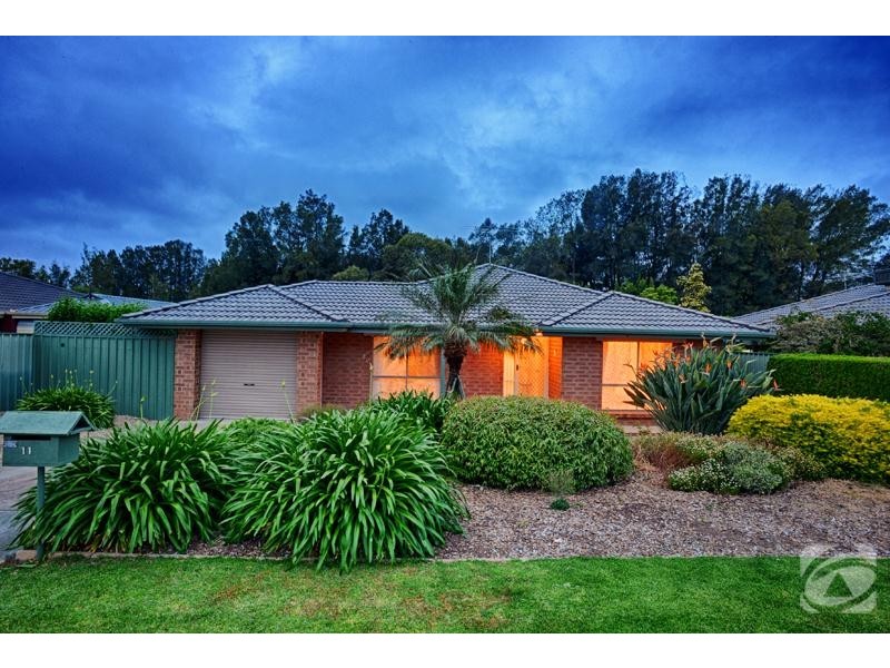 11 Clifton Court, Mclaren Vale SA 5171
